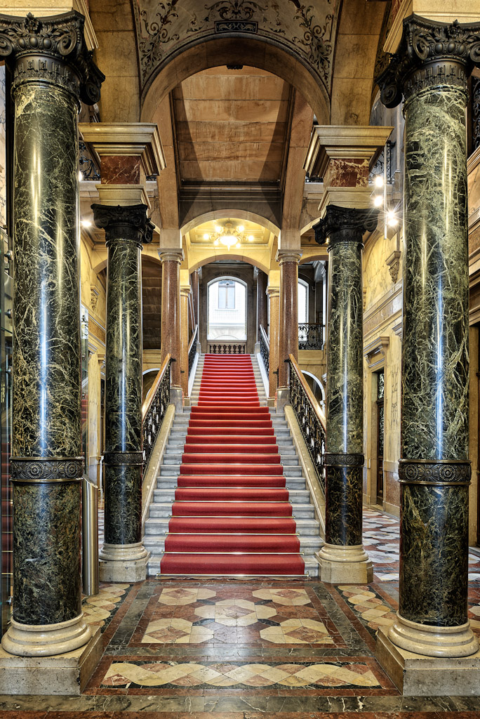Palais Equitable 003