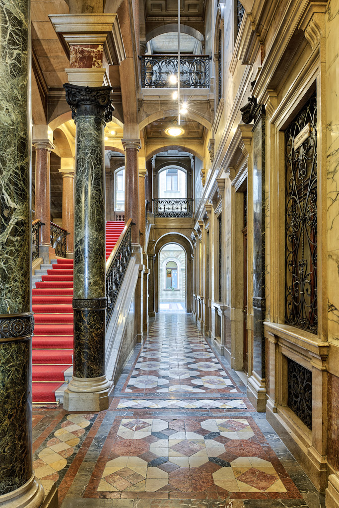 Palais Equitable 006