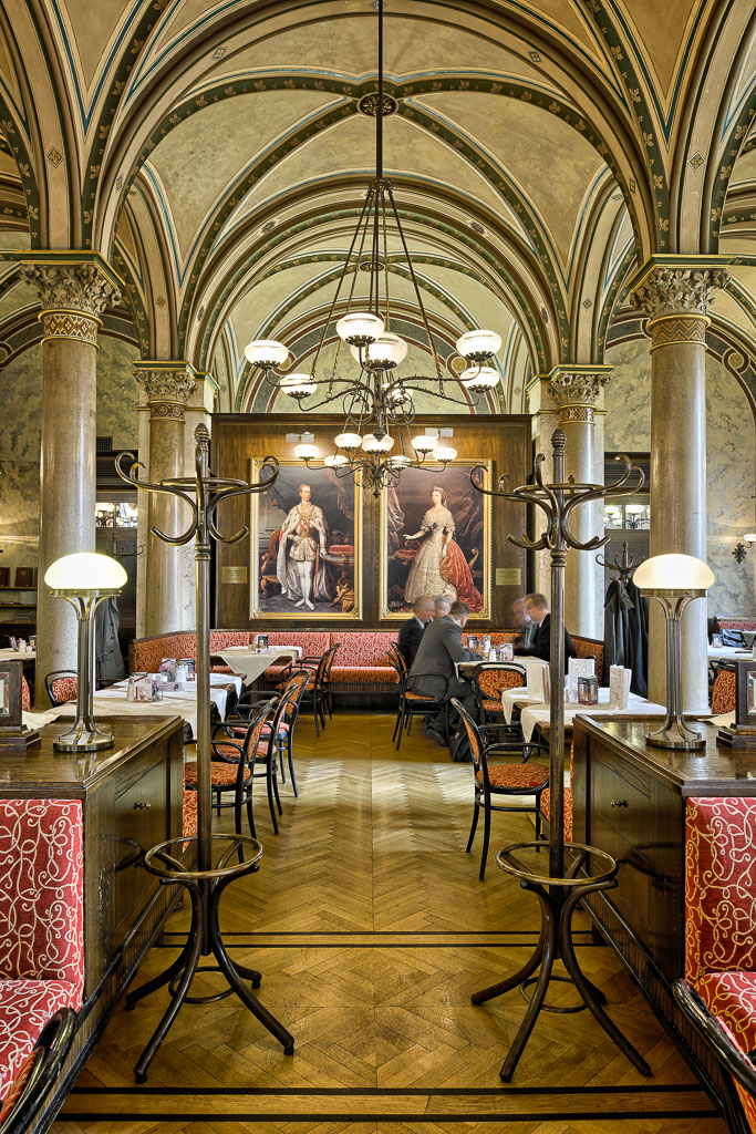 Palais Ferstel 014
