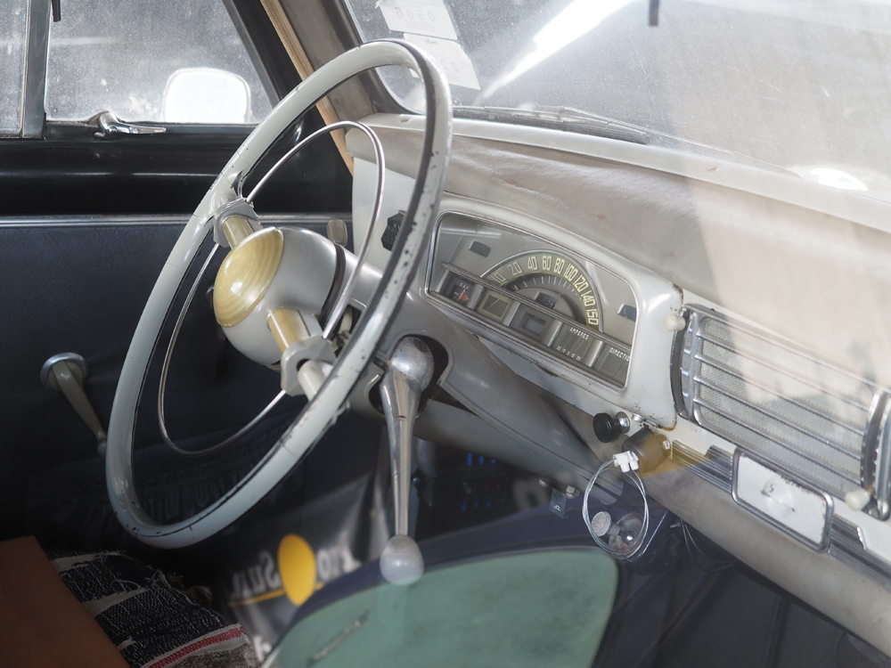 Peugeot 403 d.jpg