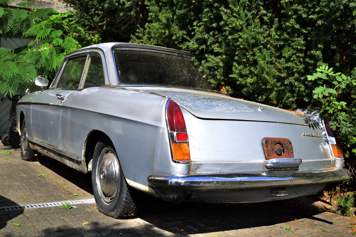 Peugeot 404 (1962 -1968)