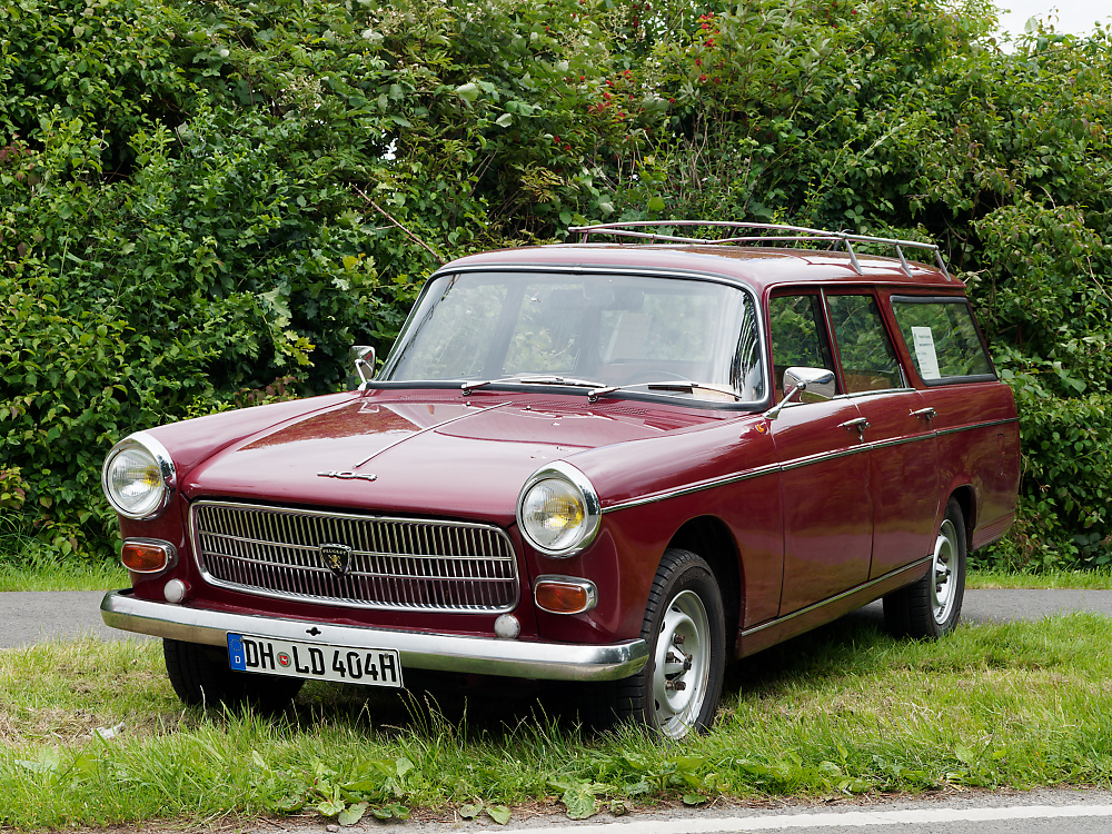 Peugeot 404.jpg