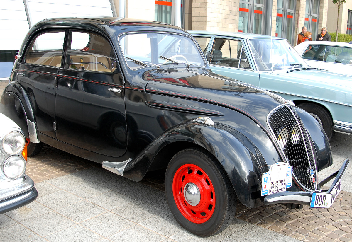 peugeot01.JPG