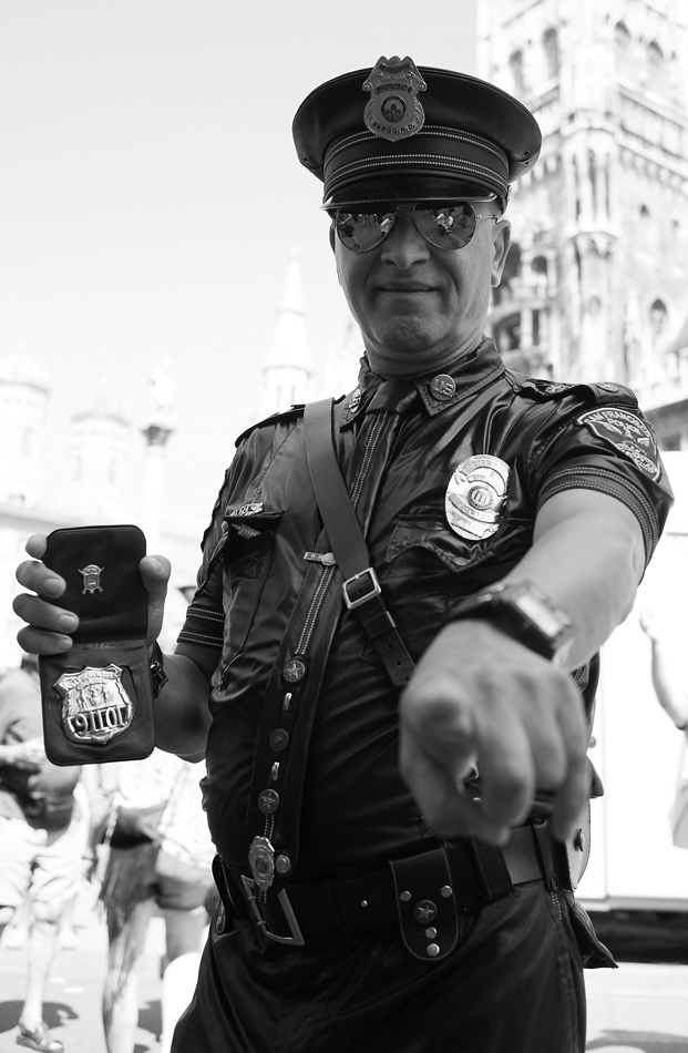 Police 1