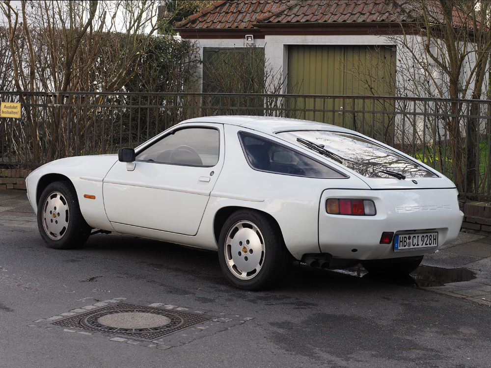 Porsche 928 c.jpg