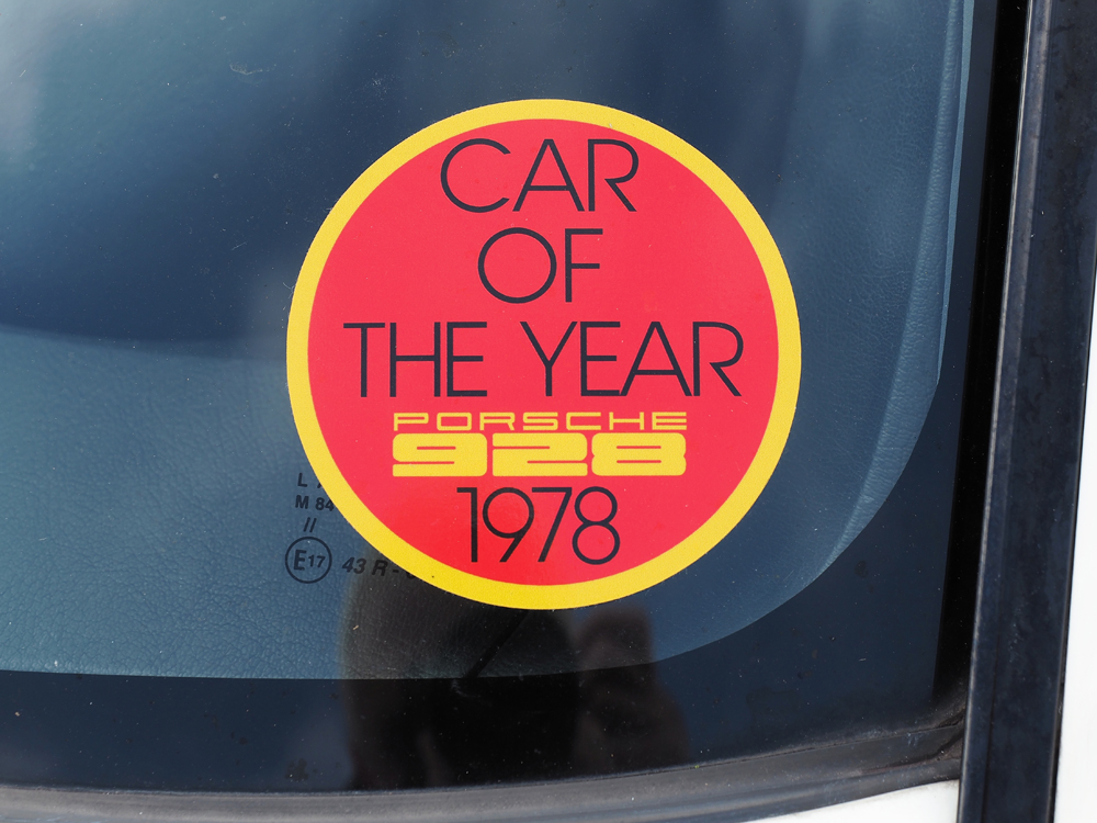 Porsche 928 d.jpg