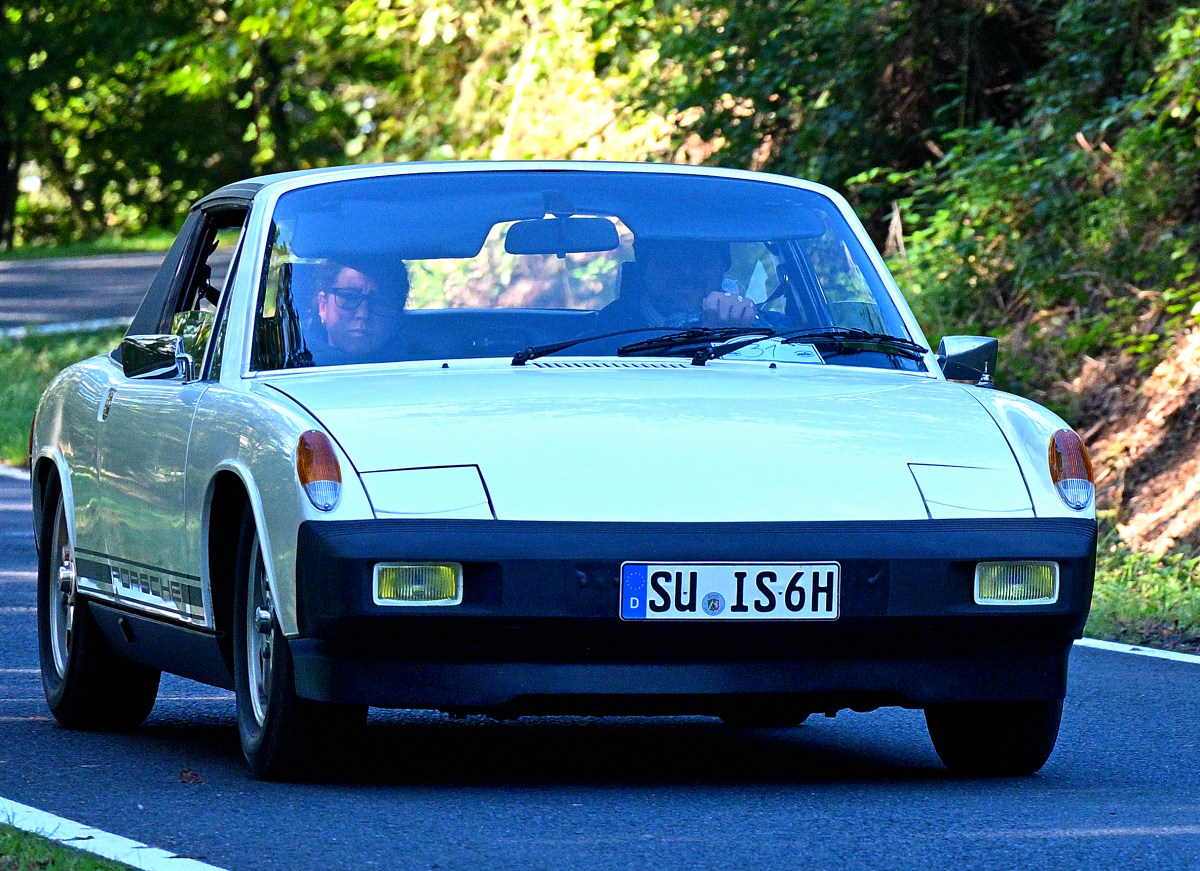 Porsche00.JPG