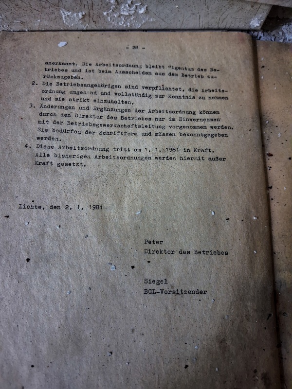 Porzellanfabrik-Handy-6-web.jpg