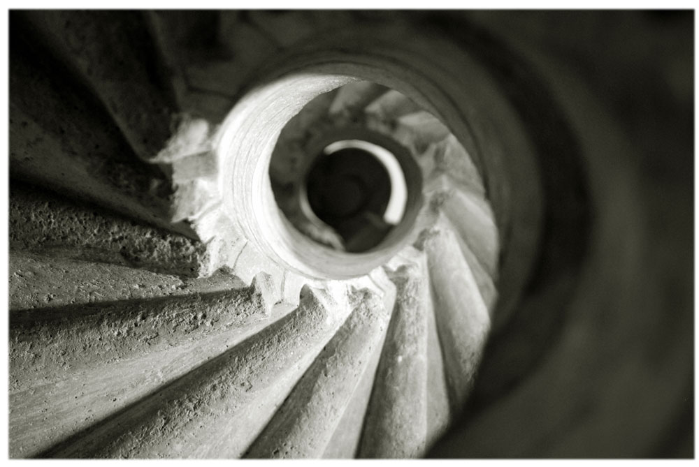 "Halbe Dooppelwendeltreppe"

Graz