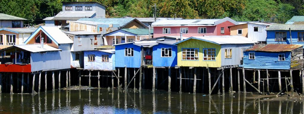 "Pfahlbauten auf Chiloe"