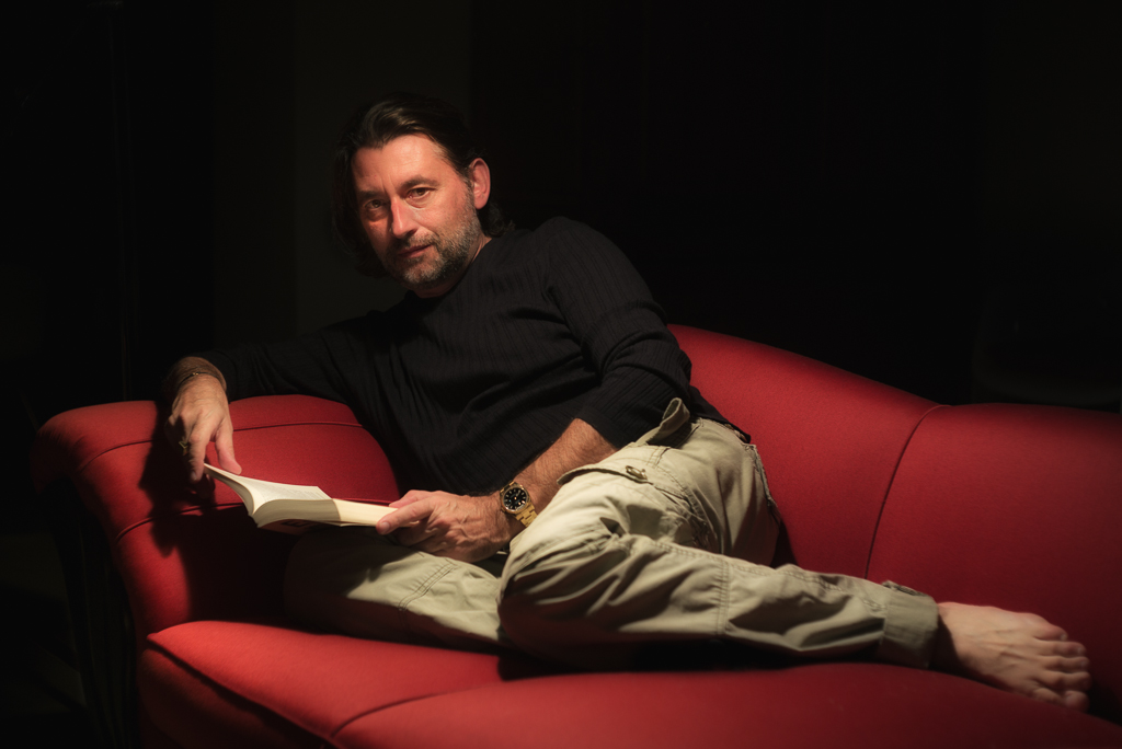 red-sofa