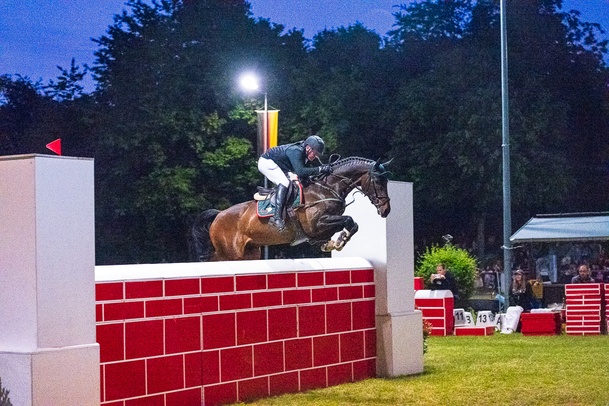 Reitturnier Pfingsten Forst-3201.jpg