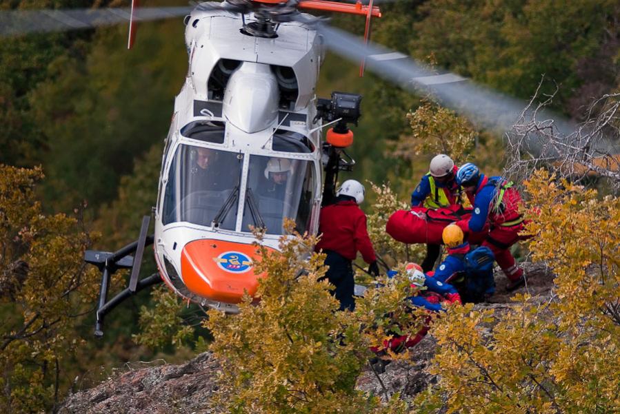 Rettungsübung in Zusammenarbeit mit der Bergrettung des AVS