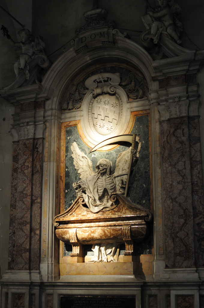 Rom, San Pietro in Vincoli, Wandgrab