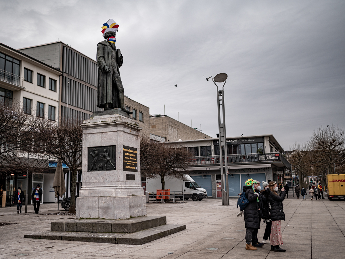 Rosenmontag 2021: Selfie mit Gutenberg