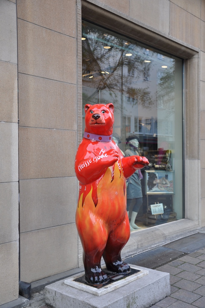 Roter Bär