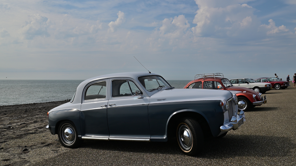 Rover P4