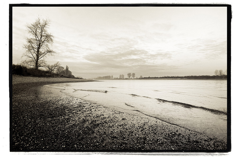 RS 081114 13488 sw web

http://www.nikon-fotografie.de/vbulletin/showpost.php?p=1392942&amp;postcount=257