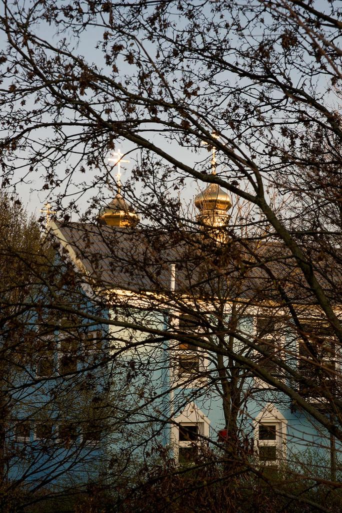 Russisch orthodoxe Kirche am Spreekanal in Berlin