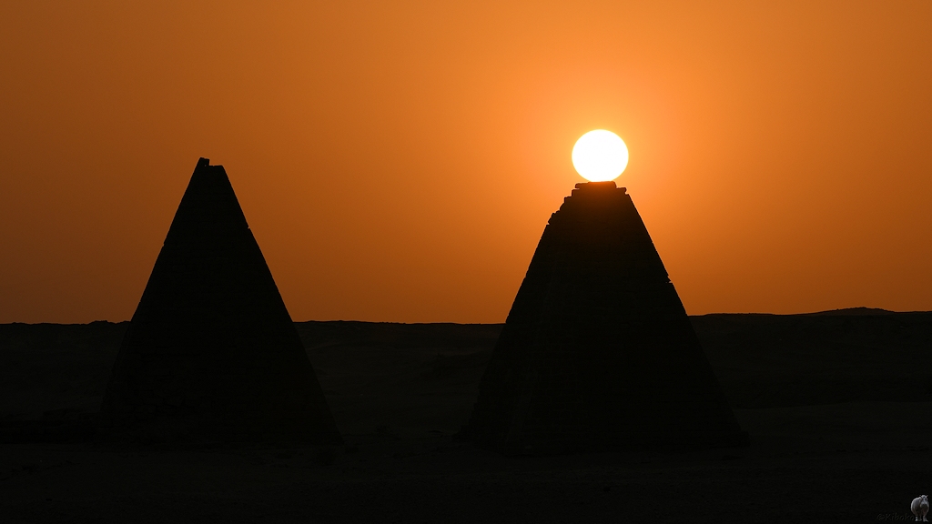 s490 Karima Pyramiden 4592