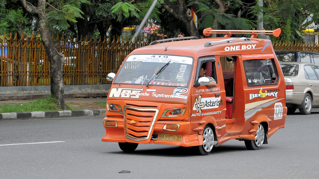 Sammelaxi Padang
4072