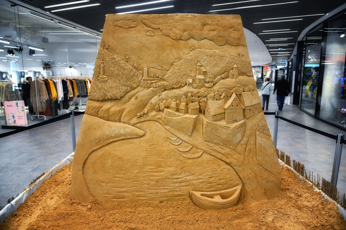 Sandrelief einkaufszentrum