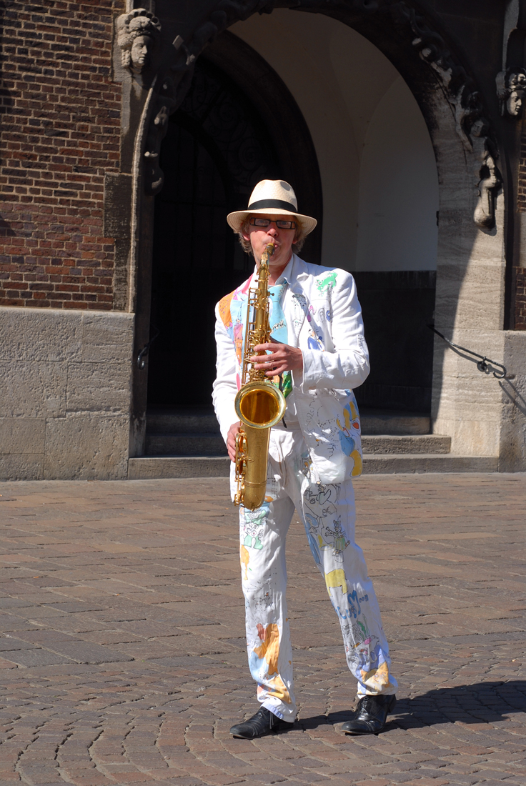 Saxofonspieler in Bremen.jpg