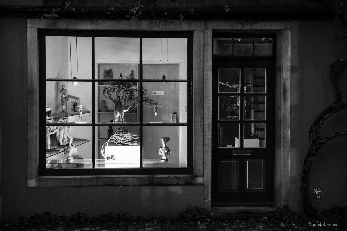 Schaufenster Schnoor schwarzweiß