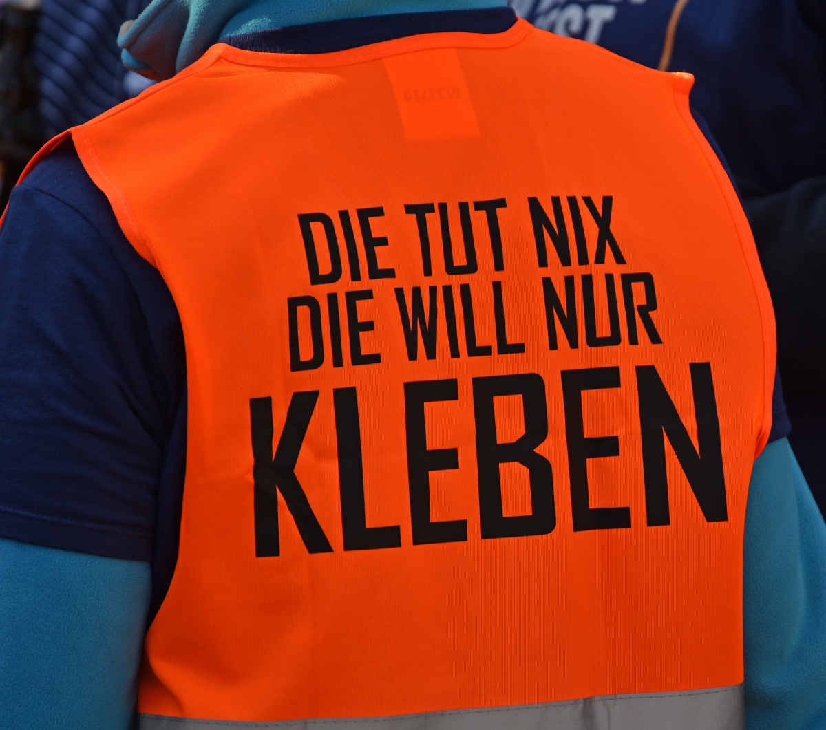 schild_warnweste.jpg
