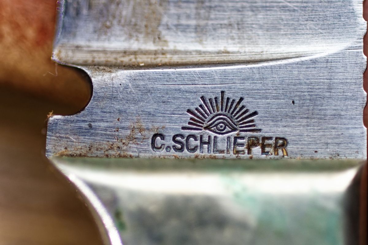 Schlieper Jagdmesser Detail.jpg