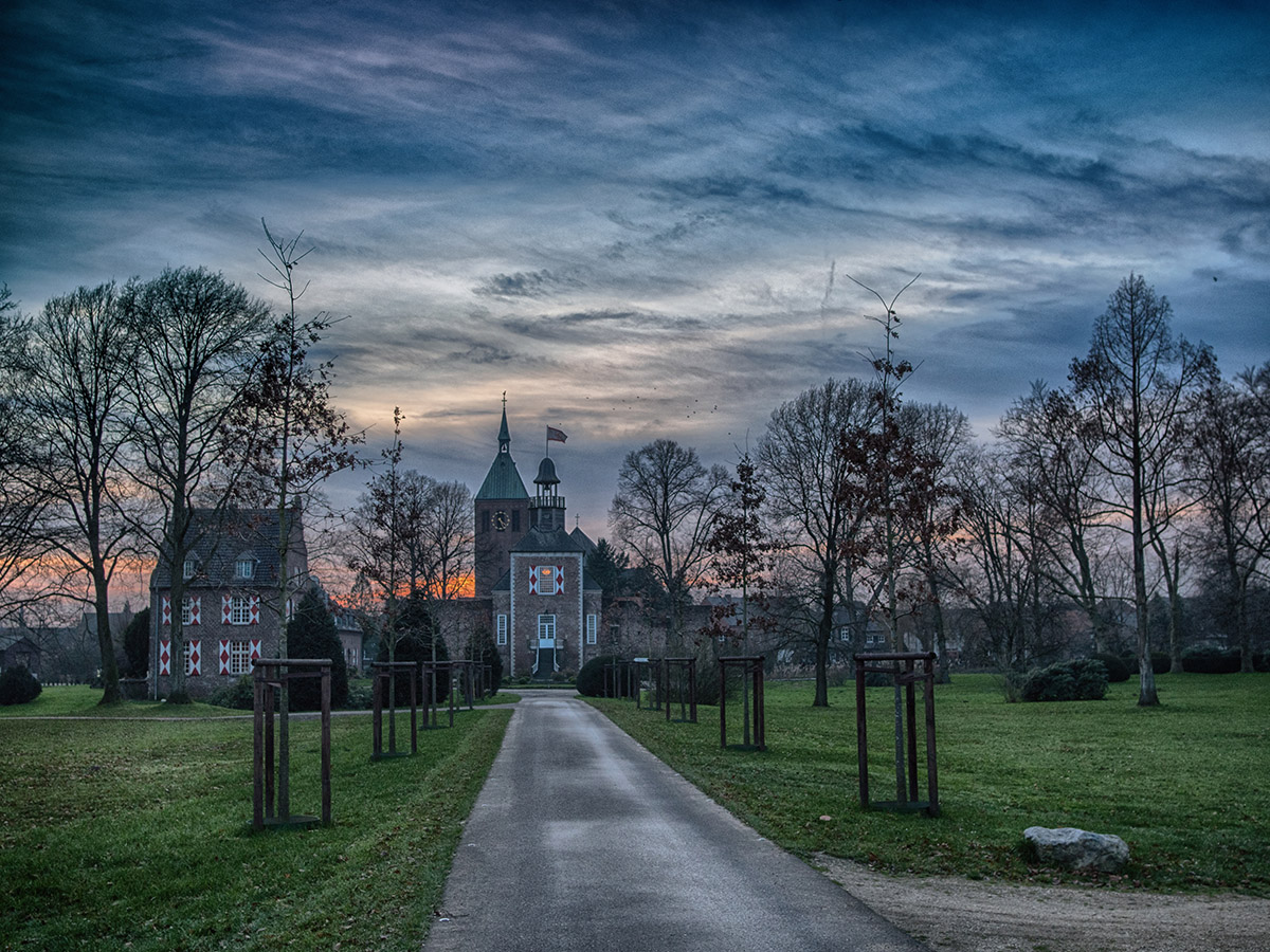 Schloss Hertefeld PC300005