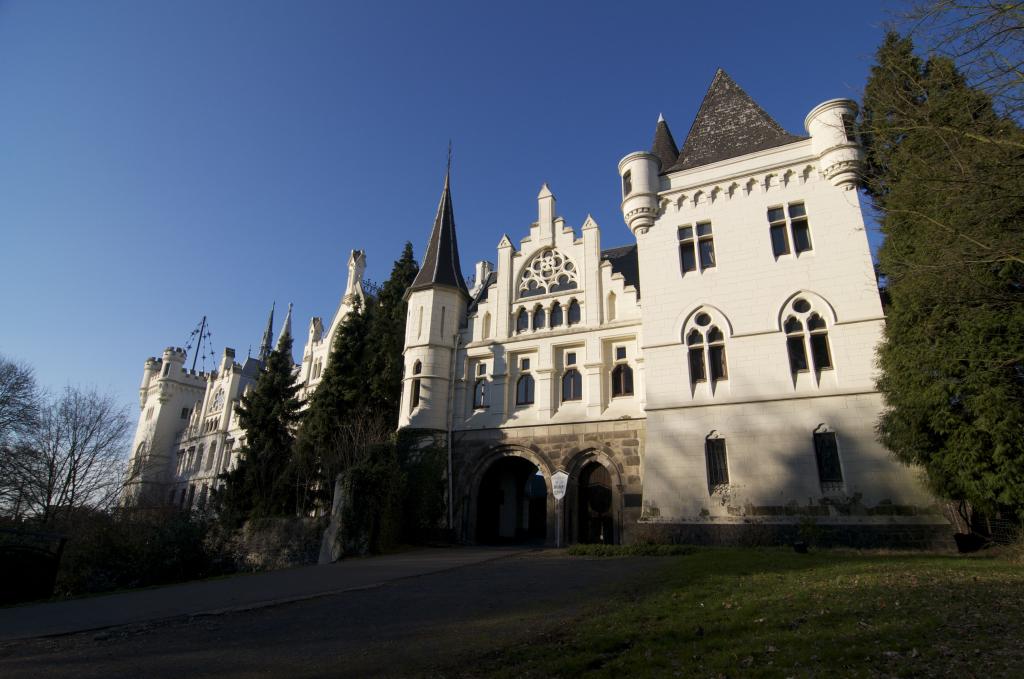 SCHWANSTEIN?