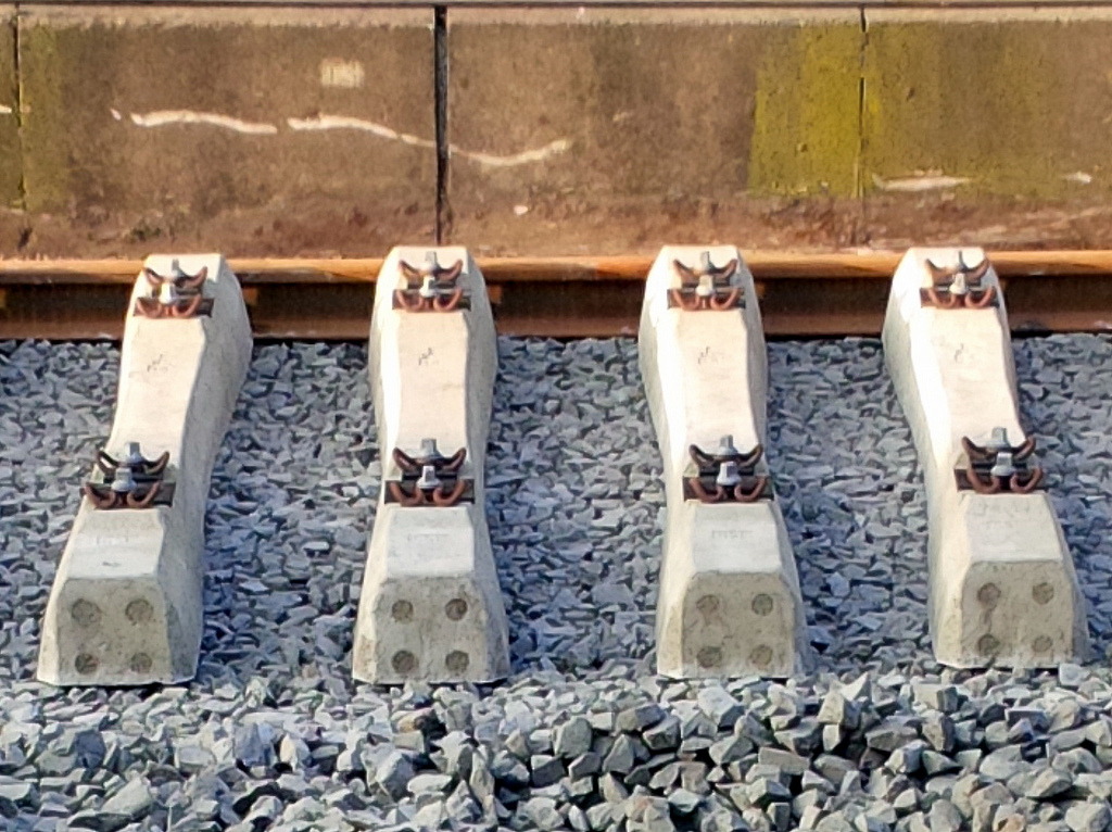 Schwellenwert = 4
