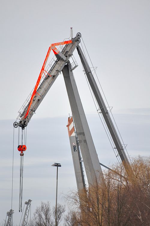 Schwimmkran der Bremer BLG im Neustädter Hafen