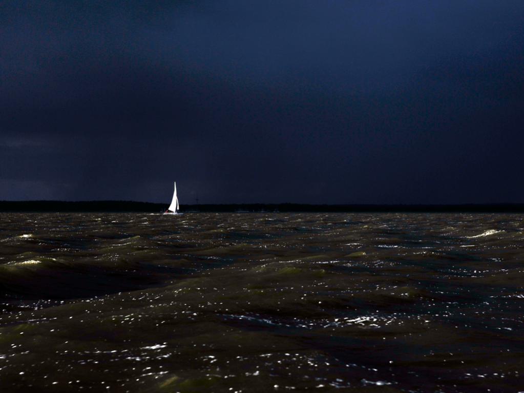 Segelboot vor dem Gewitter