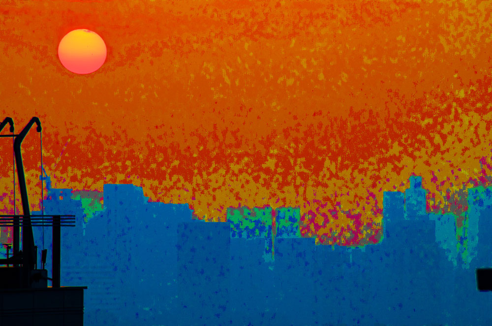 Singapore Downtown (Solarisation)