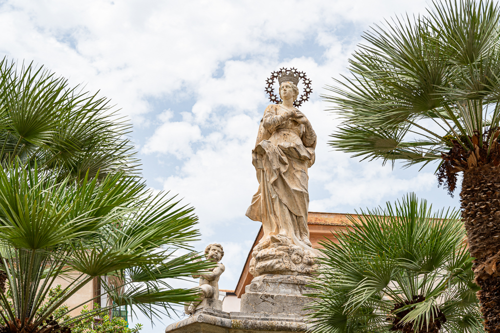 Sizilien 23 Monreale Ort-9669.jpg