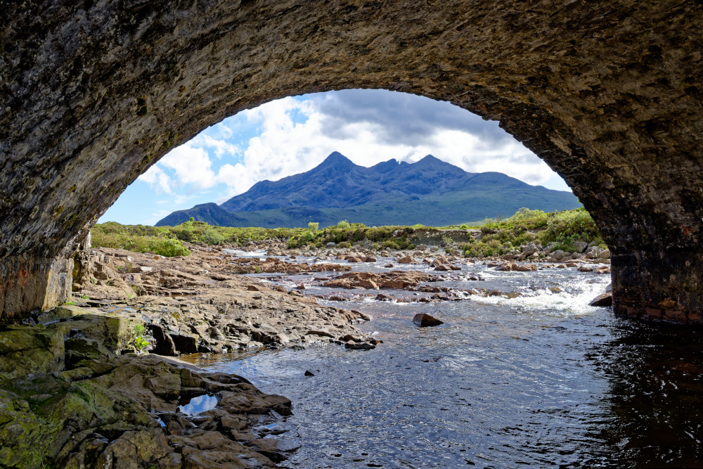 Sligachan Old Bridge 1.jpg