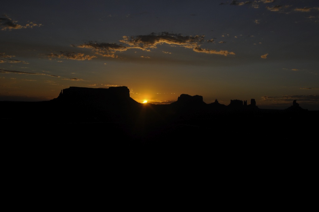 Sonnen Aufgang Monument Valley