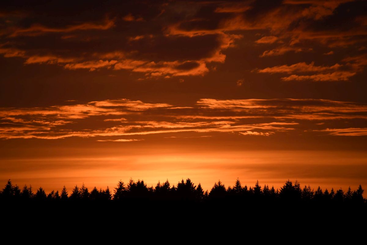 Sonnenuntergang mit Wolken 4