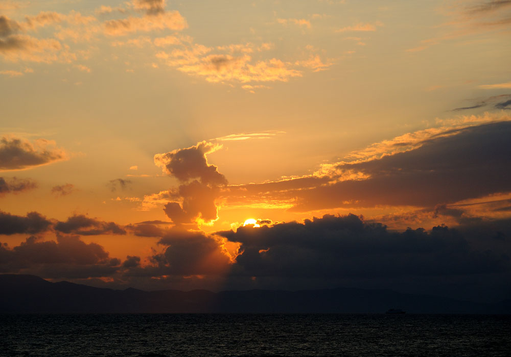 Sonnenuntergang ueber Zakynthos 4