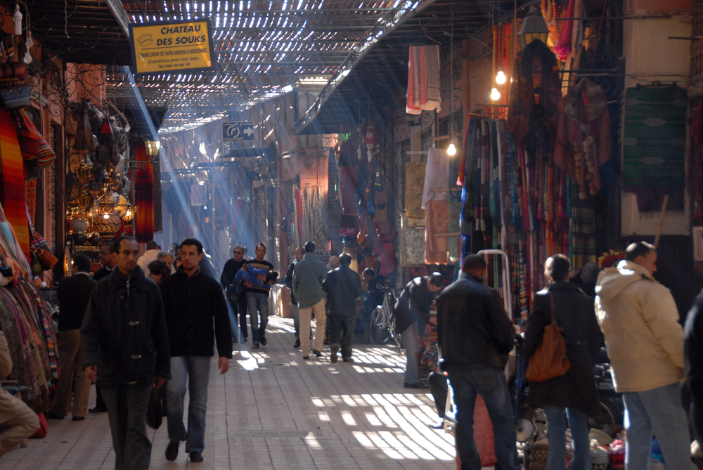 Souk Marrakesch 1.jpg