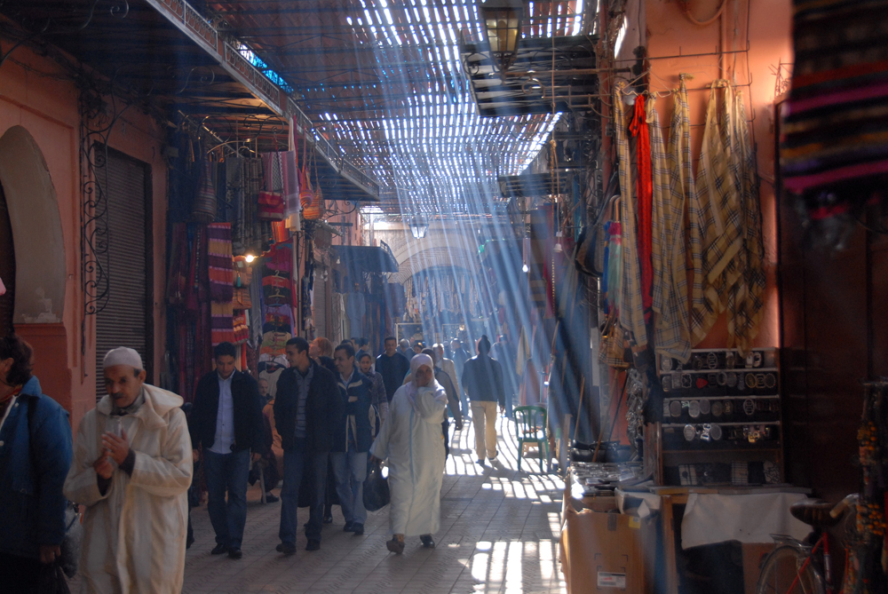 Souk Marrakesch 2.jpg