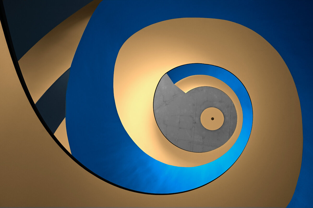 Spiral of Perspectives