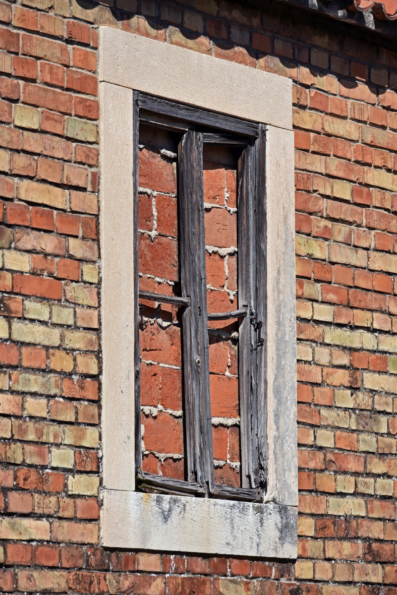 split_fenster_altstadt.jpg