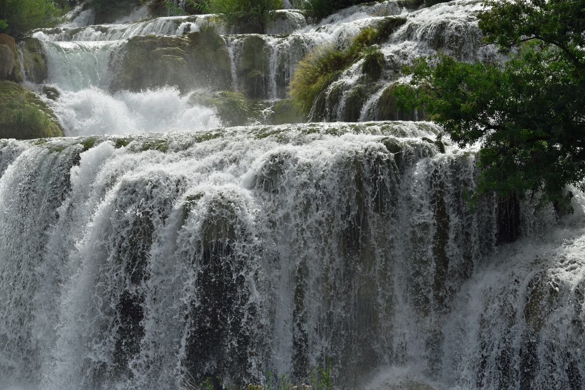 split_wasserfall_krka_2.jpg
