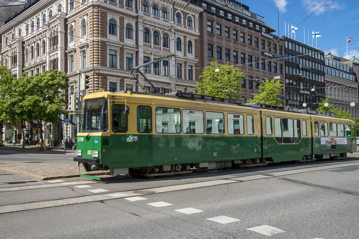 Straßenbahn Helsinki.jpg