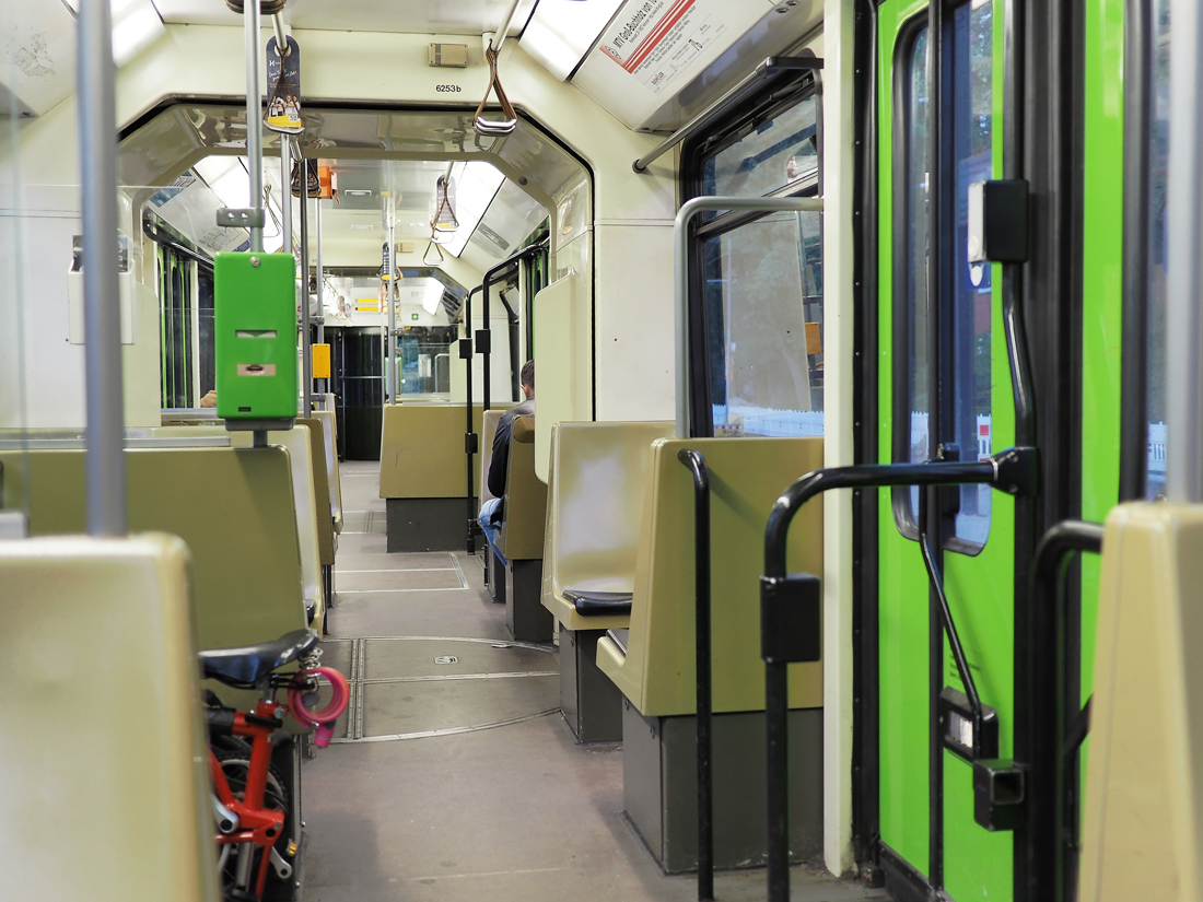 Straßenbahn in Hannover.jpg