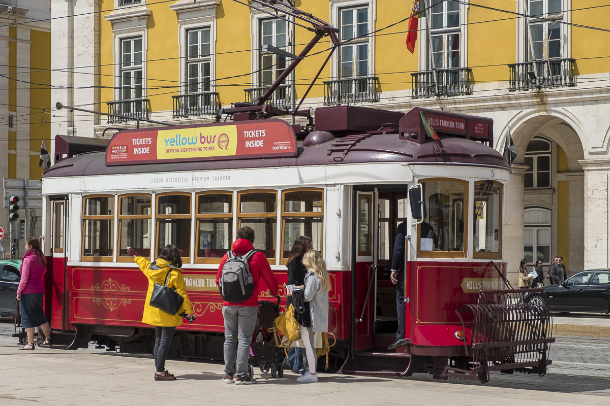 Straßenbahn Lissabon3.jpg