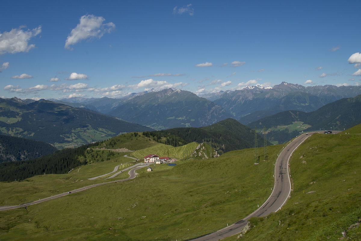 Strasse Jaufenpass.jpg